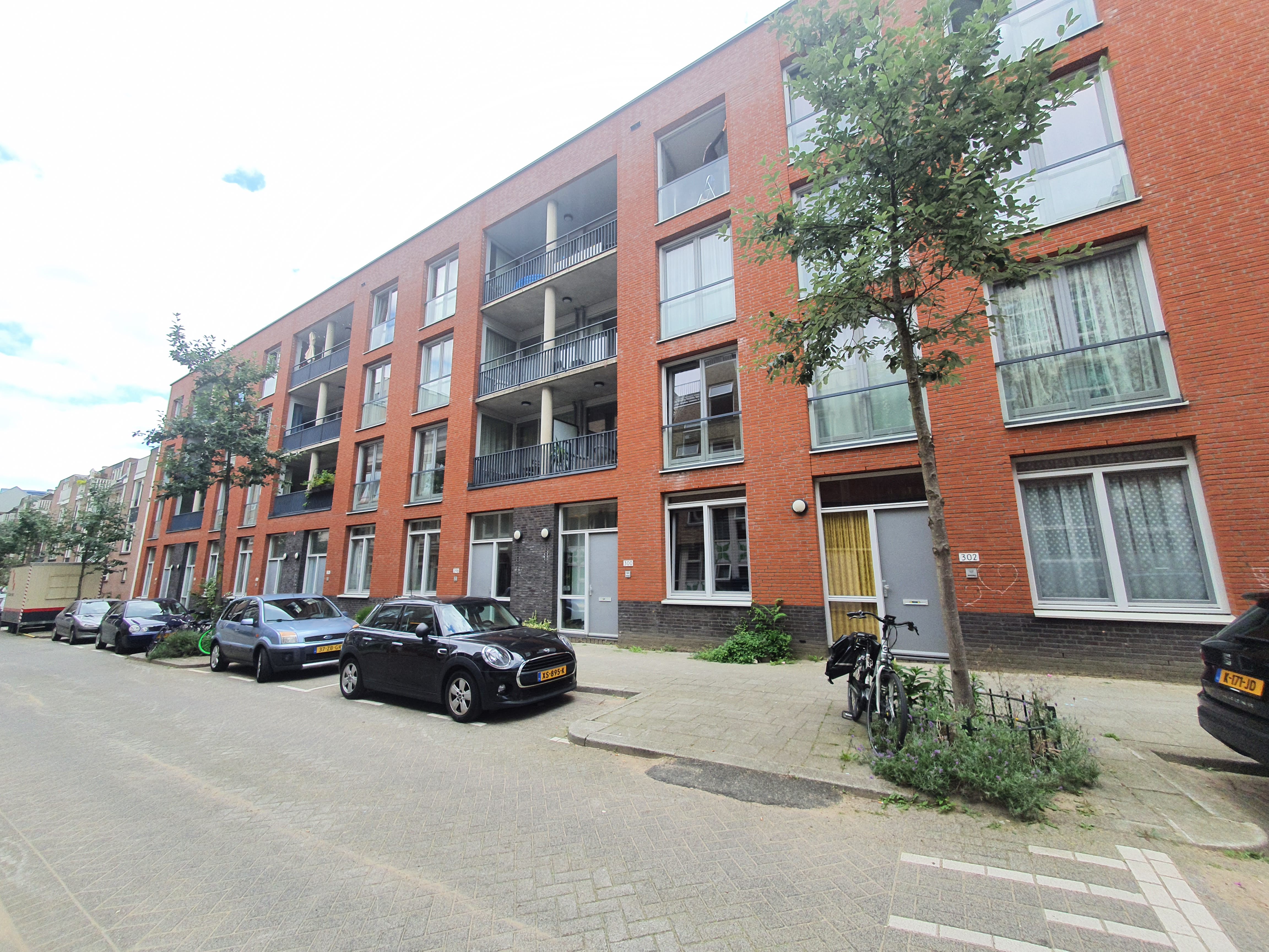 appartementen te huur op Eendrachtsstraat 300