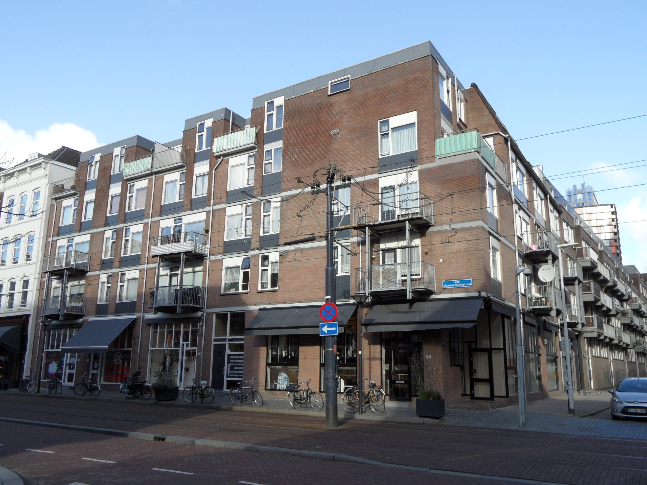 appartementen te huur op Van Oldenbarneveltstraat 111C