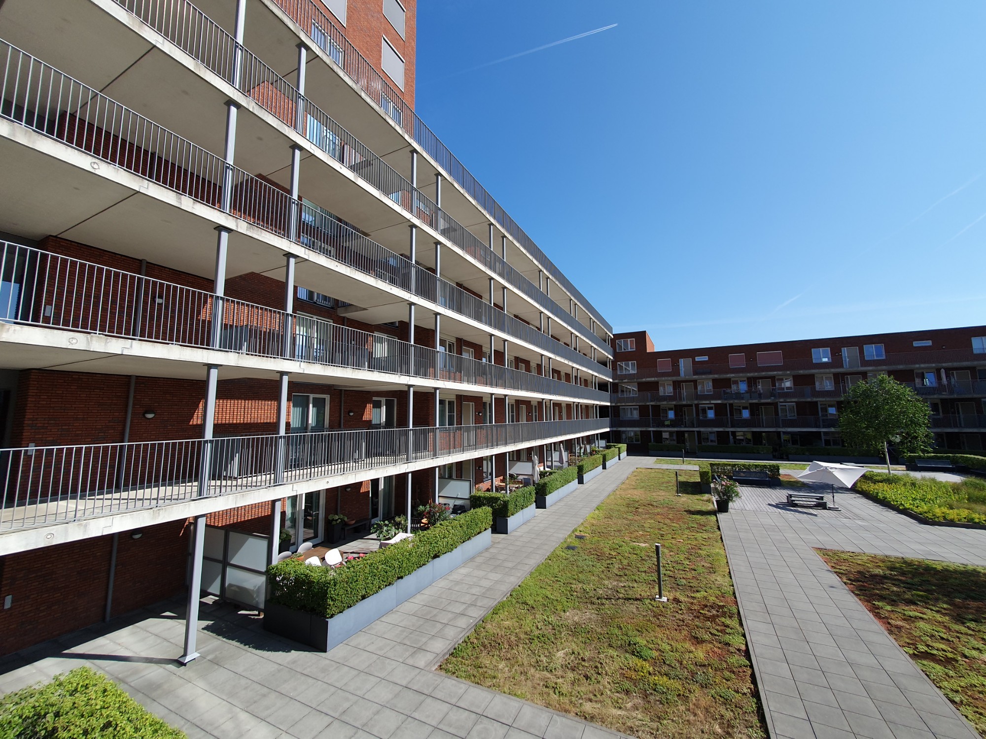 private-rentals for rent on Chris Bennekerslaan 27A