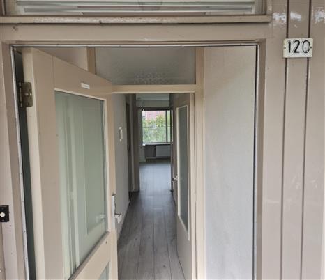 //www.woonnetrijnmond.nl/File_Cabinet/WoonnetRijnmondWoningCartotheek/167163_14159/5427780_84786.jpg
