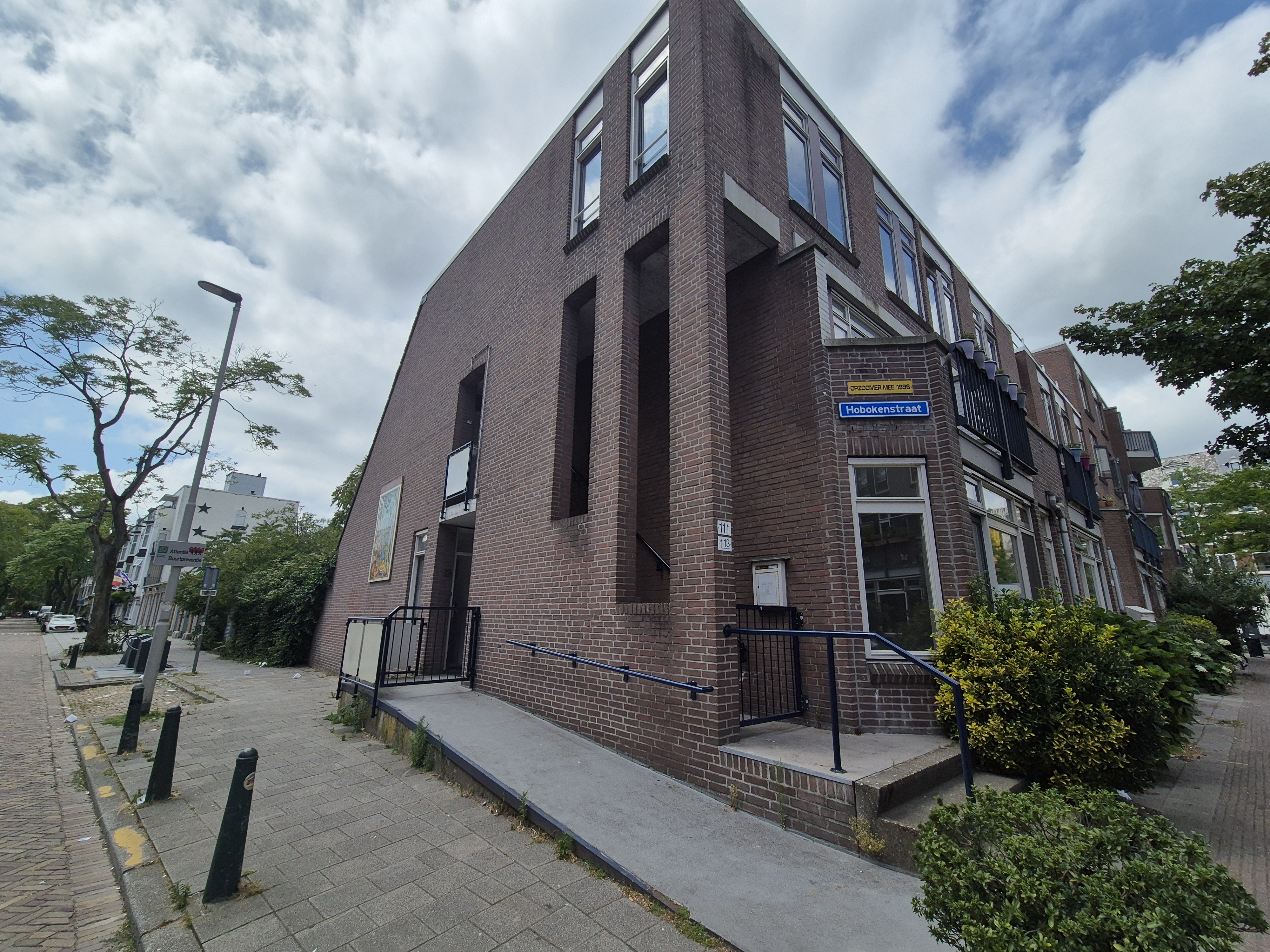 free-sector-houses for rent on Hobokenstraat 11