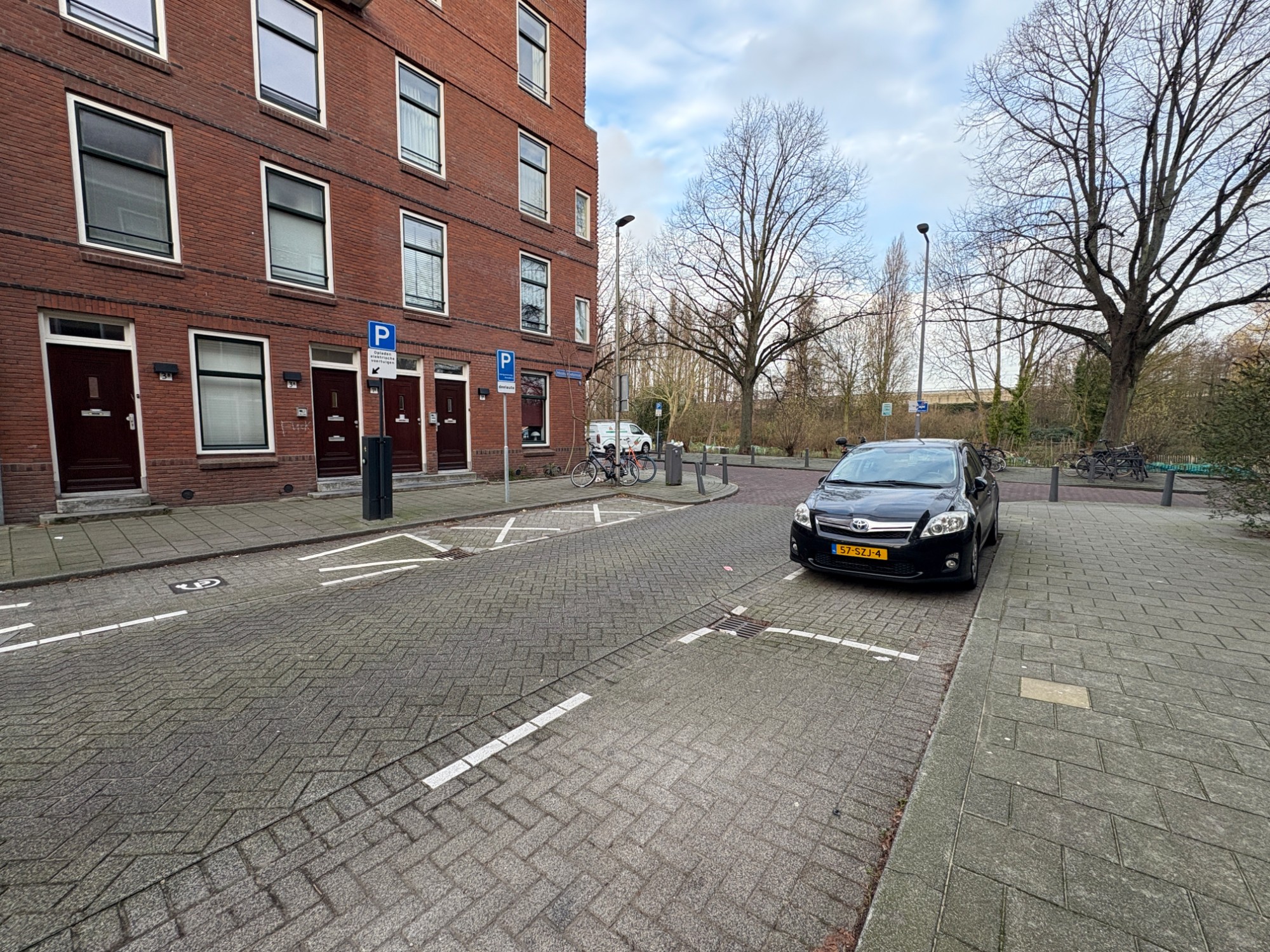 huurwoningen te huur op Middenhoefstraat 4A